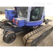 專業(yè)生產小松10-15T挖掘機加裝軌道行走輪